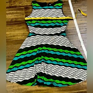 Blue green black ladies knit sleeveless full skirt dress. About ladies M